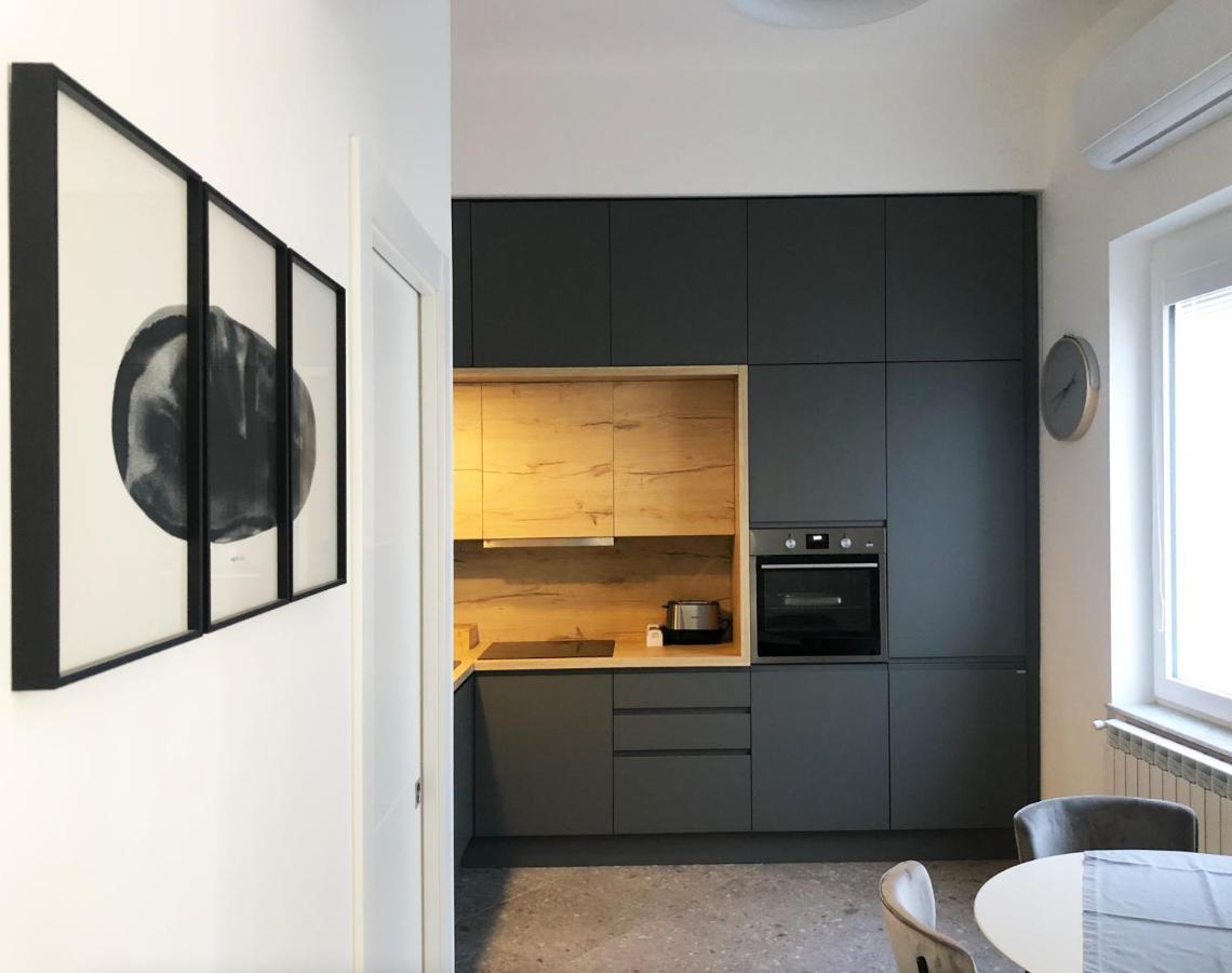 Lily Apartment Napoli Exteriér fotografie